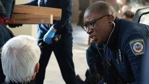 9-1-1 Temporada 6 Episodios 15 • Sub Español