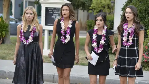Pequeñas mentirosas Temporada 5 Episodios 15 • Sub Español