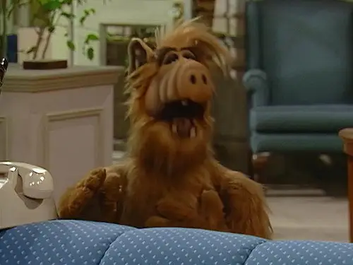 ALF Temporada 1 Episodios 18 • Sub Español
