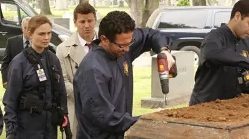 Bones Temporada 9 Episodios 22 • Sub Español