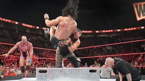Raw Temporada 27 Episodios 5 • Sub Español