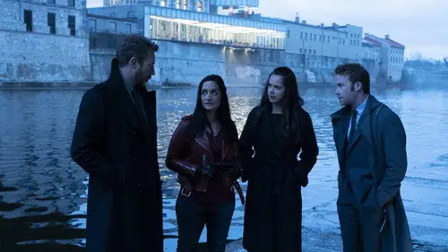 Departure: Vuelo 716 Temporada 1 Episodios 5 • Sub Español