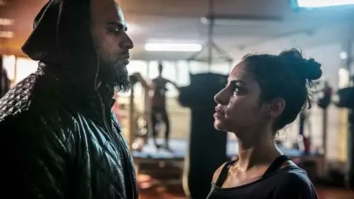 4 Blocks Temporada 2 Episodios 4 • Sub Español