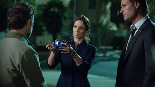 Colony Temporada 2 Episodios 6 • Sub Español