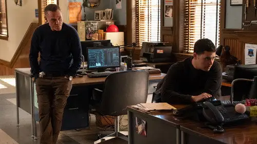 Chicago P.D. Temporada 13 Episodios 17 • Sub Español