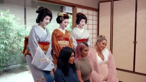 Las Kardashian 2007 Temporada 15 Episodios 9 • Sub Español