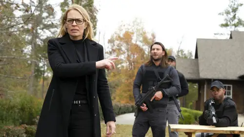 MacGyver Temporada 4 Episodios 12 • Sub Español