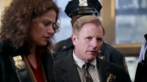 NYPD Blue Temporada 8 Cap 12 • Español Online