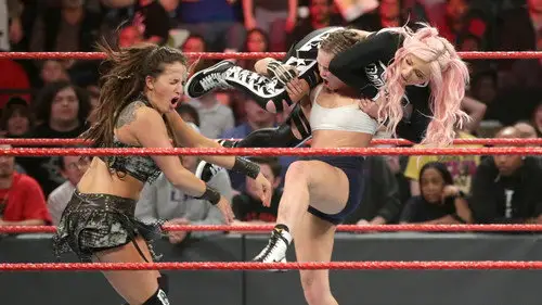 Raw Temporada 27 Episodios 7 • Sub Español