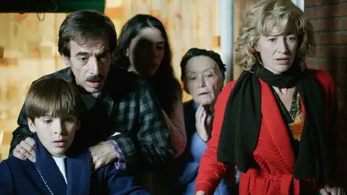 Cuéntame cómo pasó Temporada 7 Episodios 15 • Sub Español