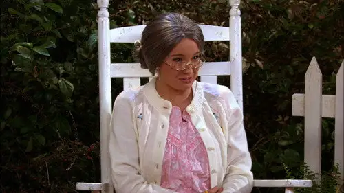 Sunny entre estrellas Temporada 2 Episodios 3 • Sub Español