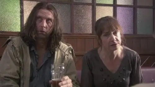 Shameless 2004 Temporada 7 Episodios 10 • Sub Español