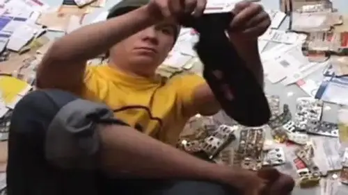 Skins Temporada 0 Episodios 12 • Sub Español