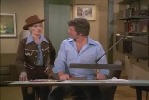 The Brady Bunch Temporada 5 Episodios 13 • Sub Español