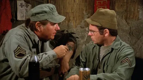 M*A*S*H Temporada 6 Episodios 9 • Sub Español