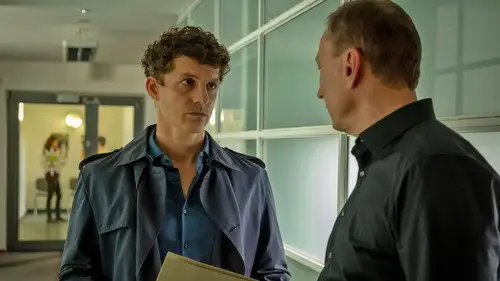 Blutige Anfänger Temporada 1 Episodios 9 • Sub Español