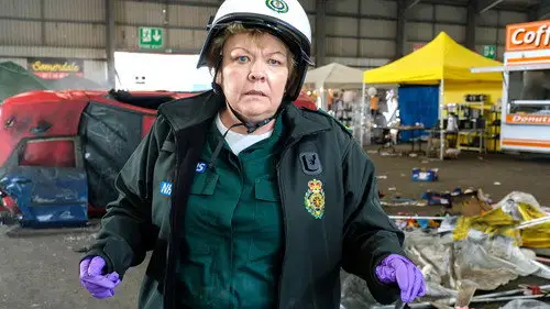 Casualty Temporada 34 Episodios 1 • Sub Español