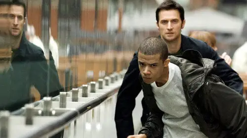 Spooks (Doble identidad) Temporada 7 Episodios 6 • Sub Español