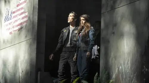 Los 100 Temporada 1 Episodios 1 • Sub Español