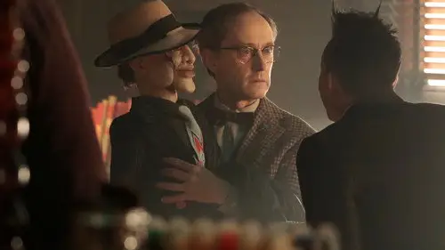 Gotham Temporada 5 Episodios 8 • Sub Español