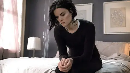 Blindspot Temporada 1 Episodios 23 • Sub Español
