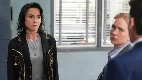 The Rookie: Feds Temporada 1 Episodios 5 • Sub Español