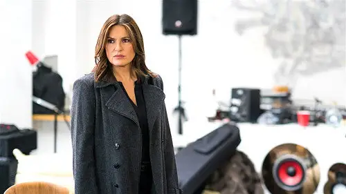 Ley y orden: Unidad de Víctimas Especiales Temporada 18 Episodios 8 • Sub Español