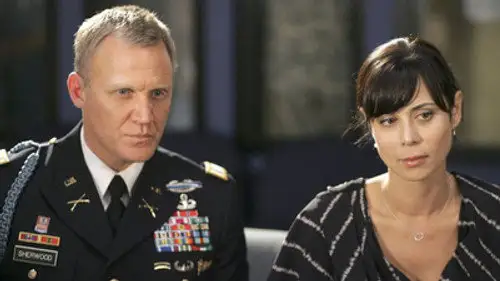 Army Wives Temporada 4 Episodios 1 • Sub Español