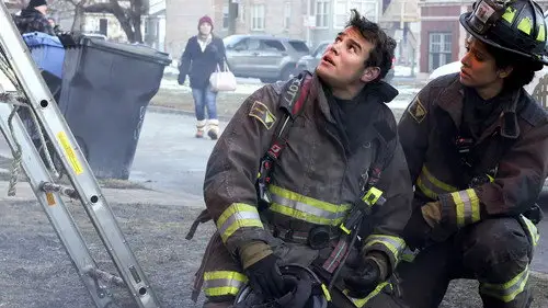 Chicago Fire Temporada 10 Episodios 13 • Sub Español