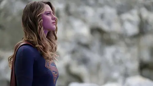 Supergirl Temporada 2 Episodios 9 • Sub Español