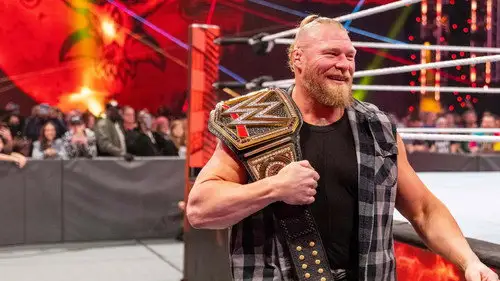 Raw Temporada 30 Episodios 1 • Sub Español