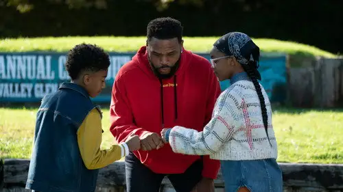 Black-ish Temporada 5 Episodios 9 • Sub Español