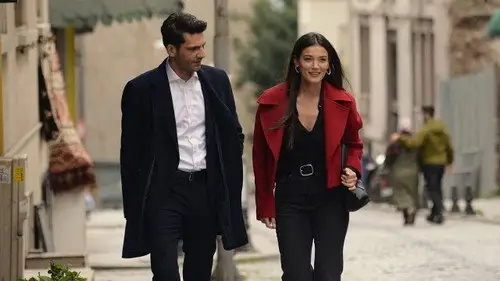 Secretos de familia 2021 Temporada 1 Episodios 13 • Sub Español