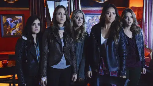Pequeñas mentirosas Temporada 4 Episodios 24 • Sub Español