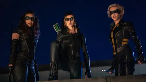 Arrow Temporada 8 Episodios 9 • Sub Español