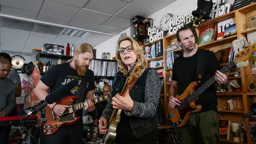 NPR Tiny Desk Concerts Sezon 9 Odc 19 • Online