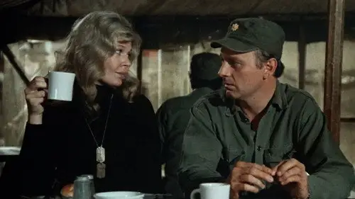 M*A*S*H Temporada 4 Episodios 17 • Sub Español