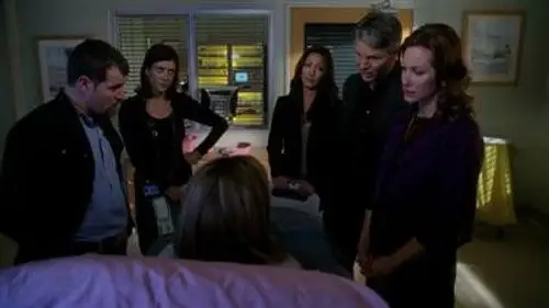 Sin cita previa Temporada 3 Episodios 17 • Sub Español
