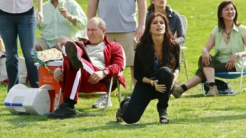 Modern Family Temporada 1 Episodios 1 • Sub Español