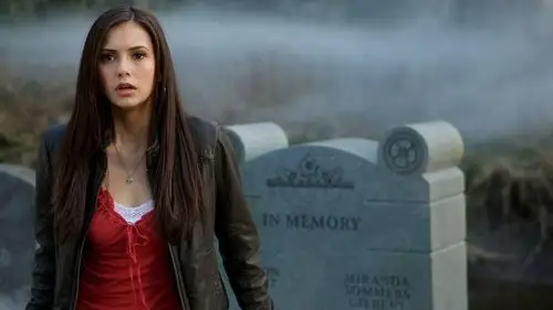 Crónicas vampíricas Temporada 1 Episodios 1 • Sub Español