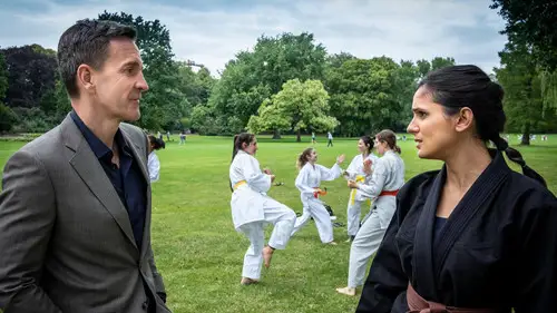 Hamburgo 112 Temporada 15 Episodios 5 • Sub Español