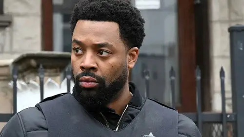 Chicago P.D. Temporada 10 Episodios 11 • Sub Español