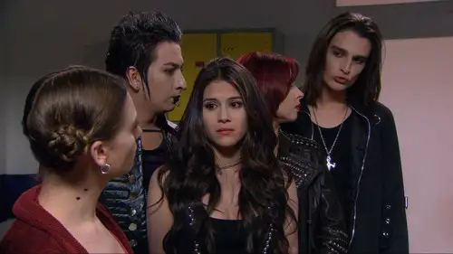 Chica Vampiro Temporada 1 Episodios 25 • Sub Español