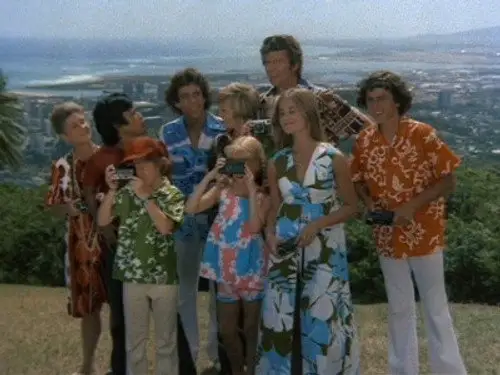 The Brady Bunch Temporada 4 Episodios 1 • Sub Español