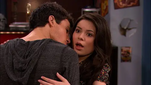 iCarly 2007 Temporada 2 Episodios 18 • Sub Español