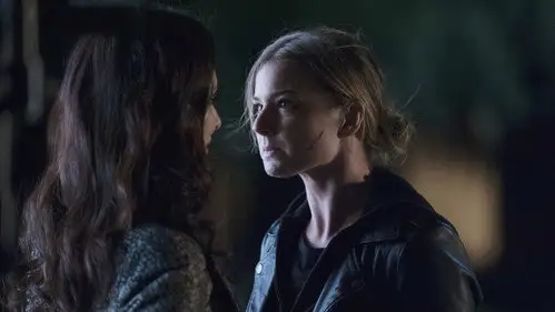 Revenge Temporada 3 Episodios 22 • Sub Español