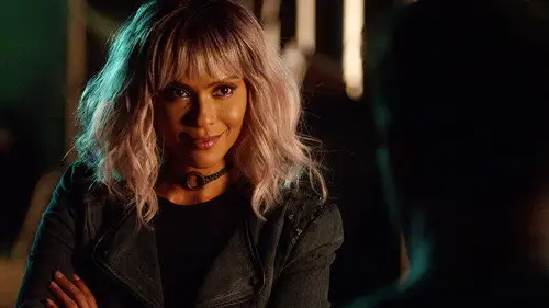 Lucifer Temporada 4 Episodios 3 • Sub Español