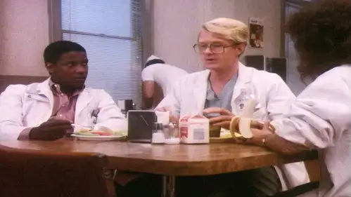 St. Elsewhere Temporada 3 Episodios 8 • Sub Español