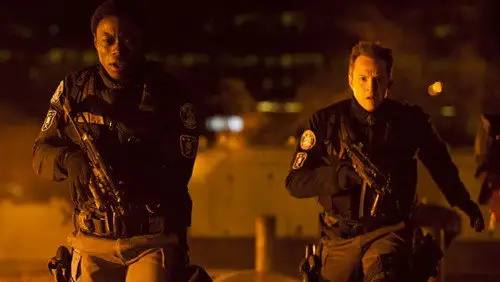 Flashpoint Temporada 5 Episodios 1 • Sub Español